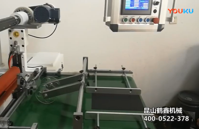 全自動(dòng)貼合覆膜切片排廢一體機(jī)--鶴鑫機(jī)械又一款神機(jī)！